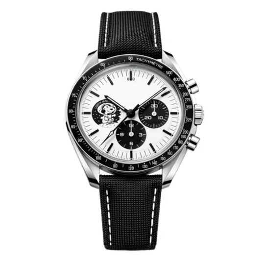 Professional Moonwatch “Silver Snoopy Award”